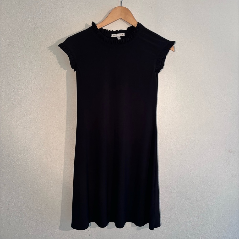 Tash + Sophie Minimalist Black Dress Small